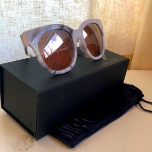 NWOT☀️ Perverse☀️ unisex sunglasses white marble